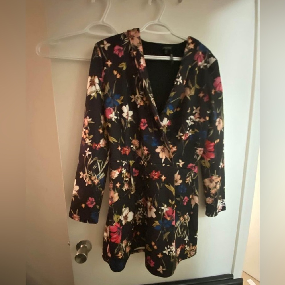 Sexy Floral Jumper - Size Large